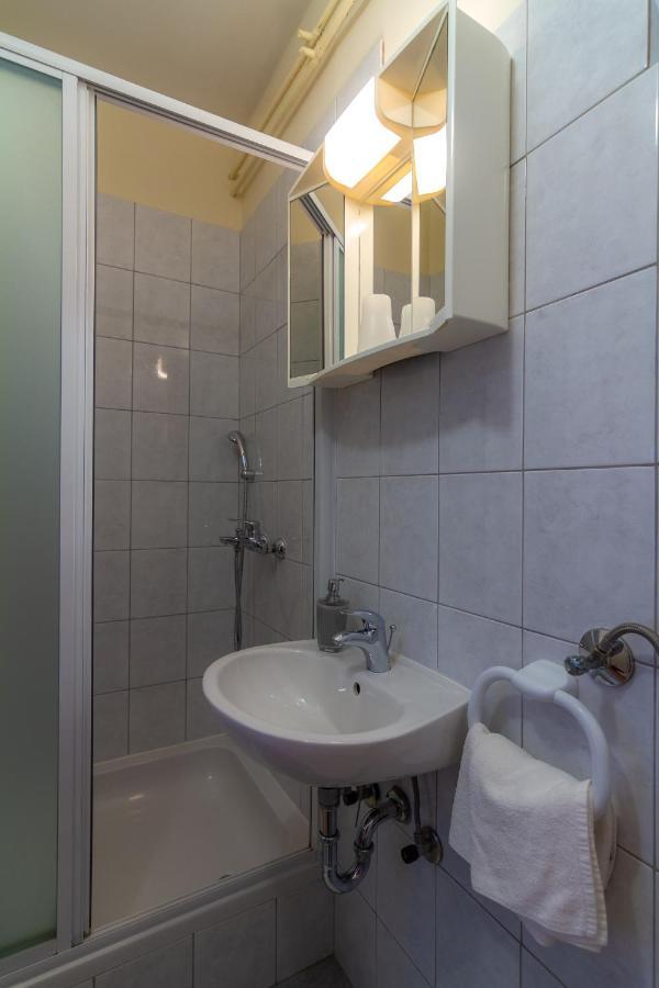 Apartman Haus Maja Banjol ภายนอก รูปภาพ