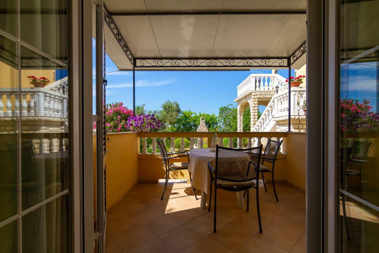 Apartman Haus Maja Banjol ภายนอก รูปภาพ